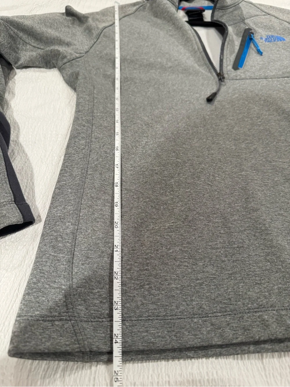 The North Face Men's Gray Half-Zip Performance Pullover with Blue Accents